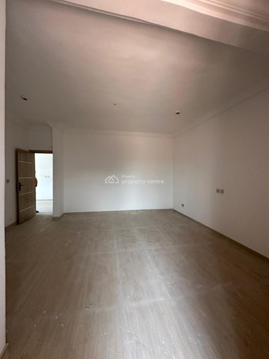 Tastefully Finished Serviced 3 Bedroom Maisonette with a Room Bq, Lekki Phase 1, Lekki, Lagos, Terraced Duplex for Sale