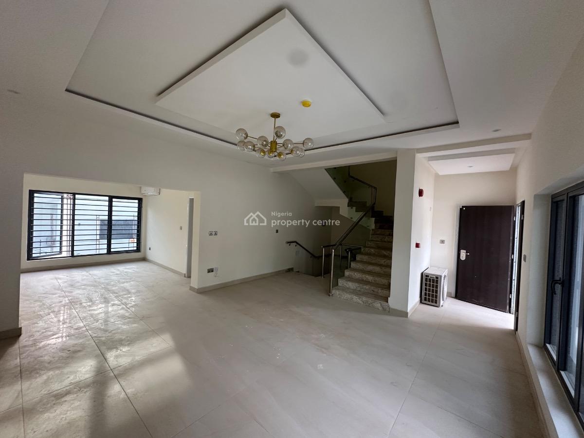 Well Built 3 Bedroom Terrace with Bq, Maitama District, Abuja, Terraced Duplex for Rent