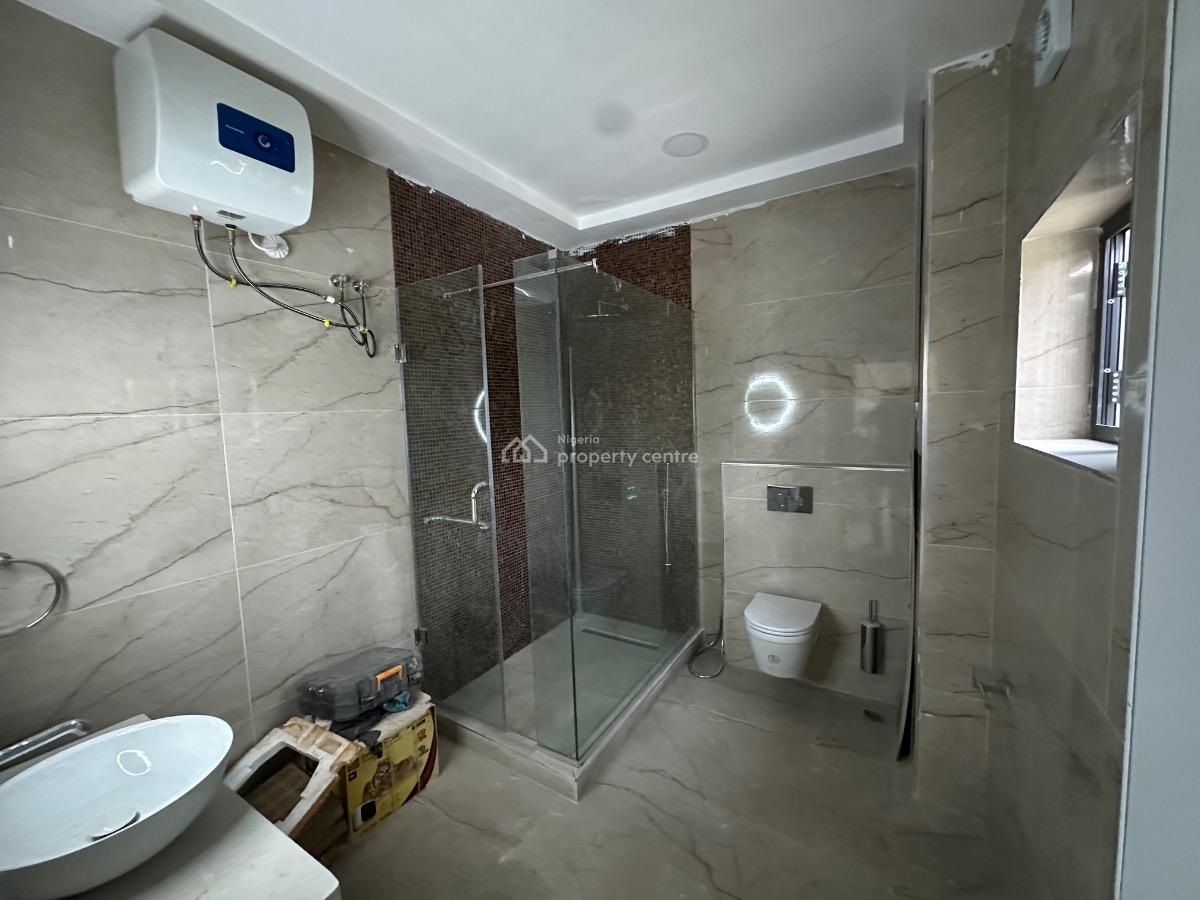 Well Built 3 Bedroom Terrace with Bq, Maitama District, Abuja, Terraced Duplex for Rent