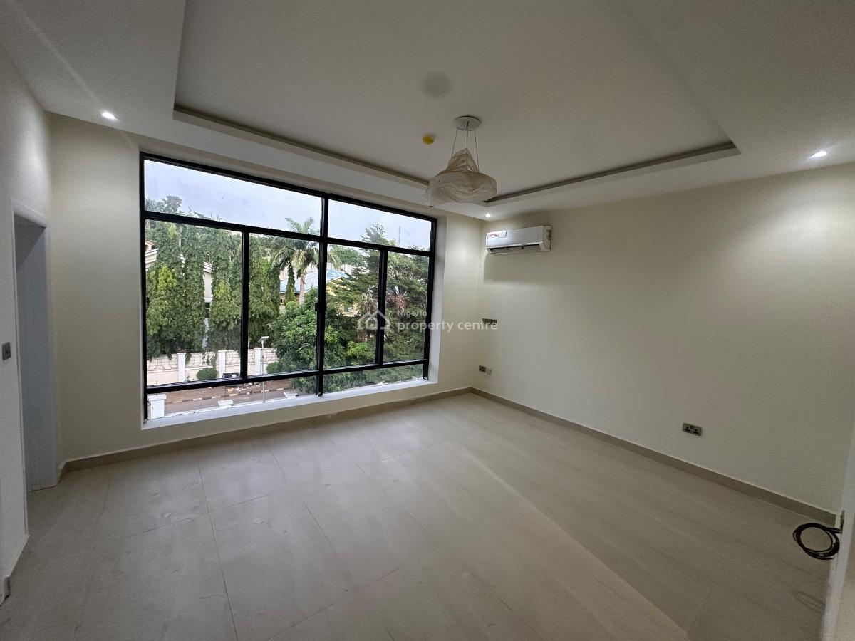 Well Built 3 Bedroom Terrace with Bq, Maitama District, Abuja, Terraced Duplex for Rent