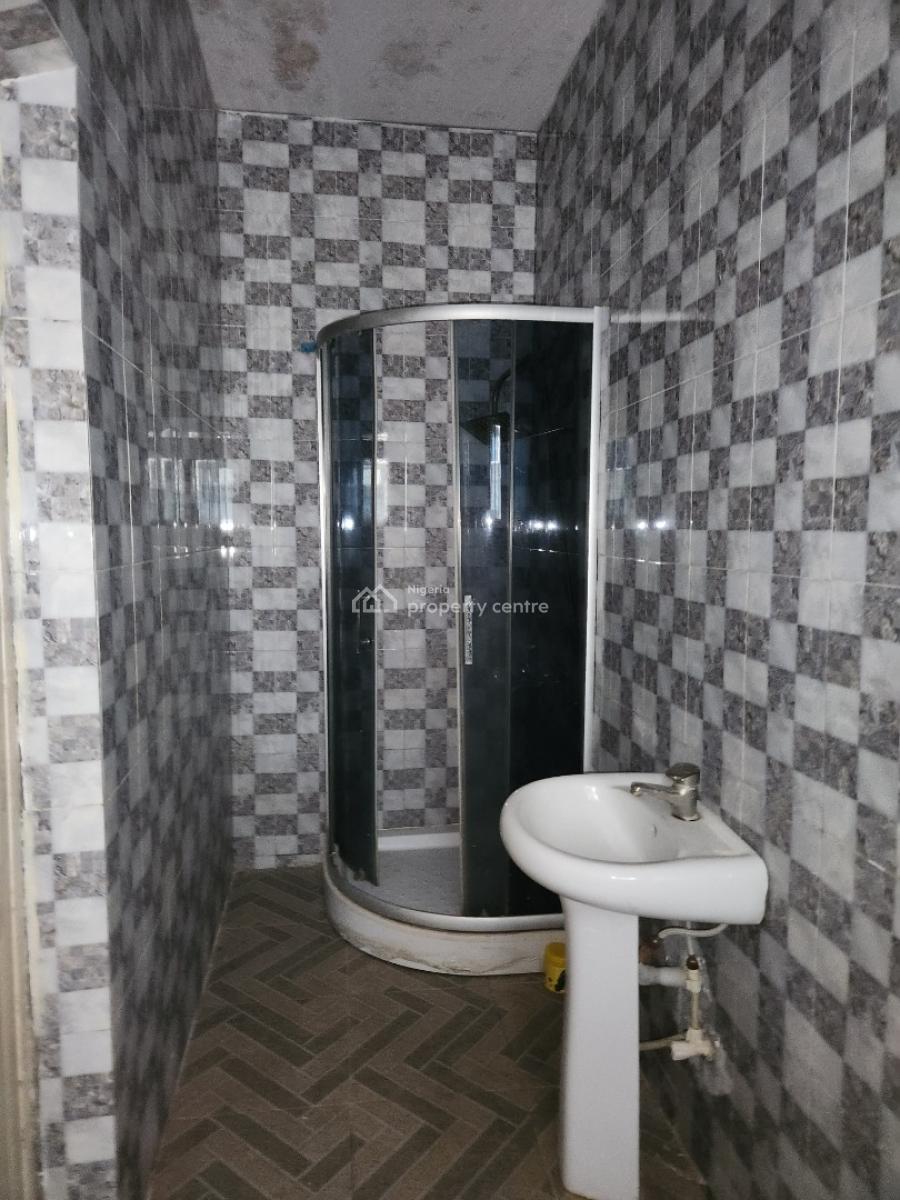 Ground Floor 3 Bedrooms Apartment, Thera Annex Estate, Sangotedo, Ajah, Lagos, Flat / Apartment for Rent