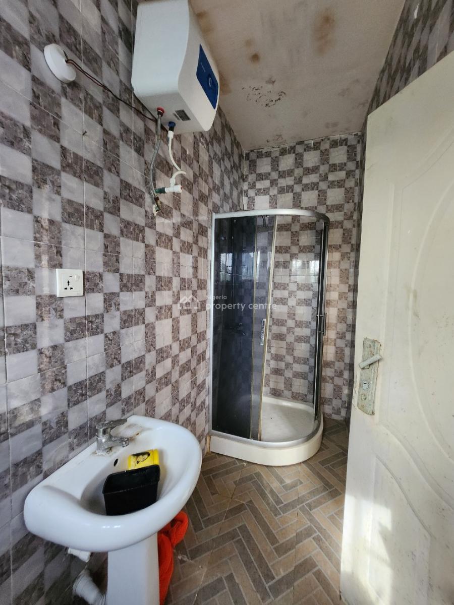 Ground Floor 3 Bedrooms Apartment, Thera Annex Estate, Sangotedo, Ajah, Lagos, Flat / Apartment for Rent