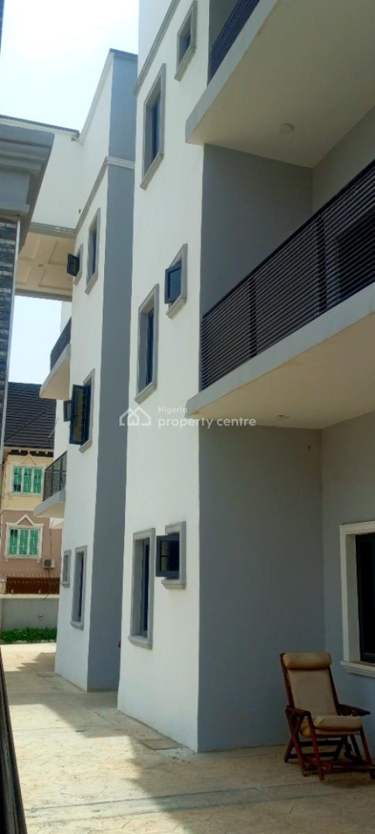 Luxury 3-bedroom Apartment With1-room Chalet., Guzape District, Abuja, Flat / Apartment for Sale