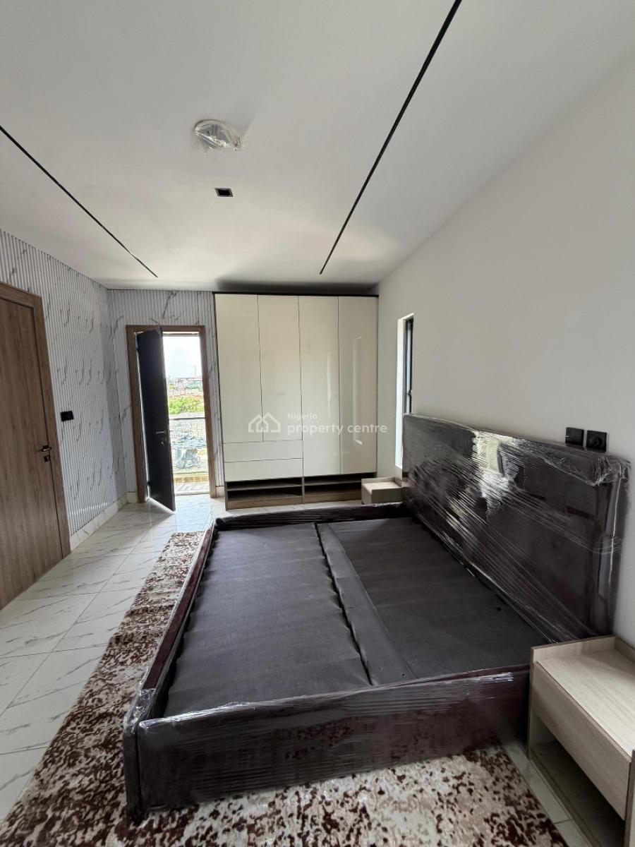 Luxuriously Finished 2bedroom Apartment, Off Freedom Way, Lekki Phase 1, Lekki, Lagos, Flat / Apartment for Sale