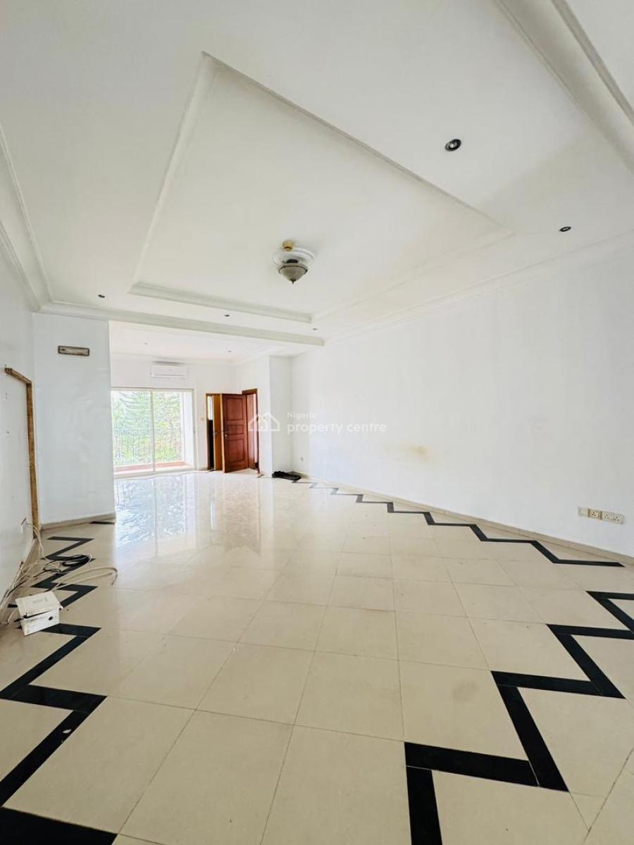 Well Build 3bedrooms Apartment with Bq and Swimming Pool, Banana Island, Banana Island, Ikoyi, Lagos, Flat / Apartment for Rent