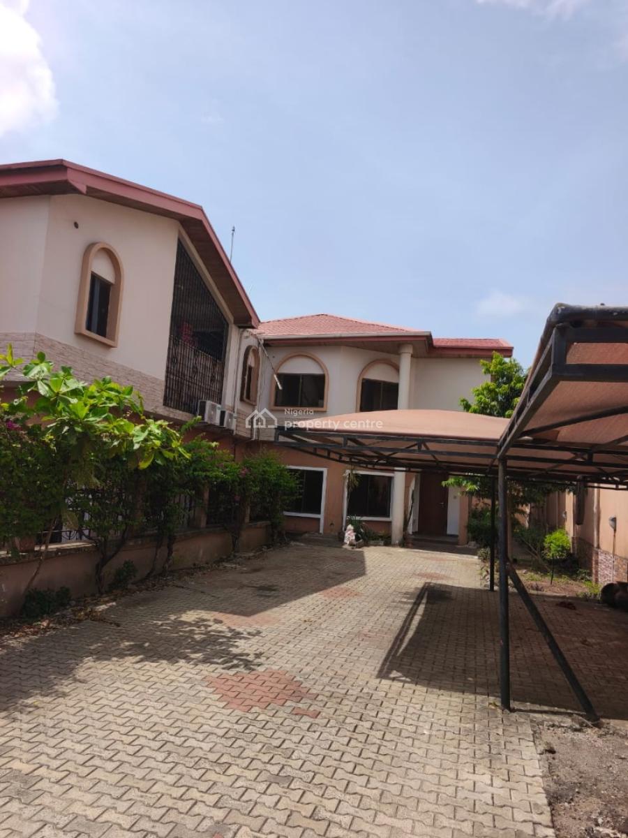 4 Bedrooms Duplex with a Detached Duplex on 450sqm, Off Admiralty Way, Lekki Phase 1, Lekki, Lagos, Semi-detached Duplex for Rent