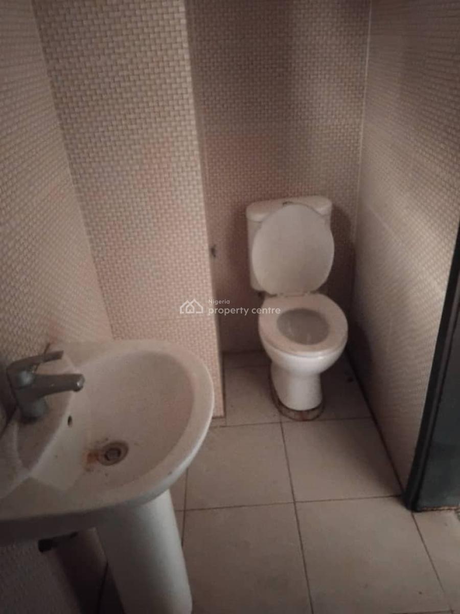 3 Bedroom Flat, Osapa Shoprite Road Lekki, Osapa, Lekki, Lagos, Flat / Apartment for Rent