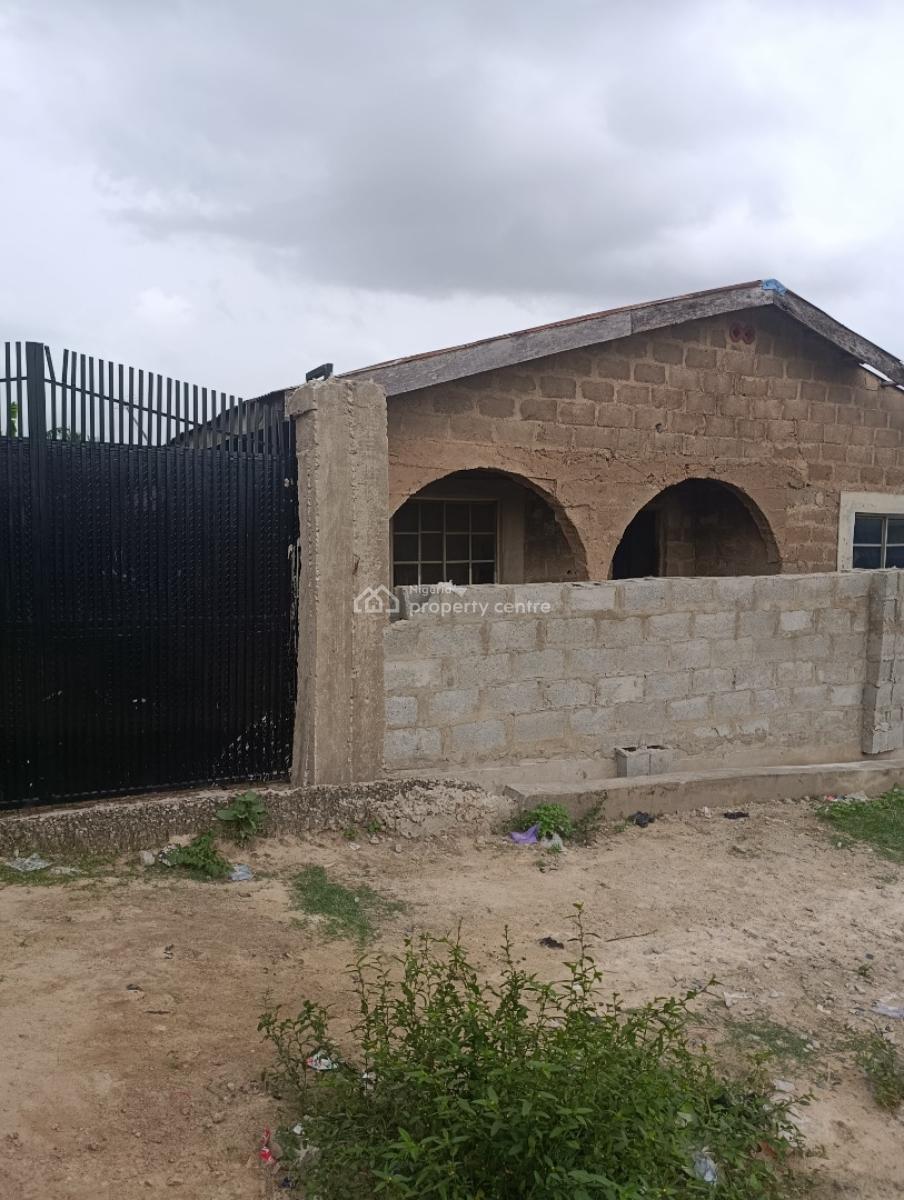 Demolishable 8 Rooms Face to Face, Elebu, Oluyole, Oyo, Block of Flats for Sale