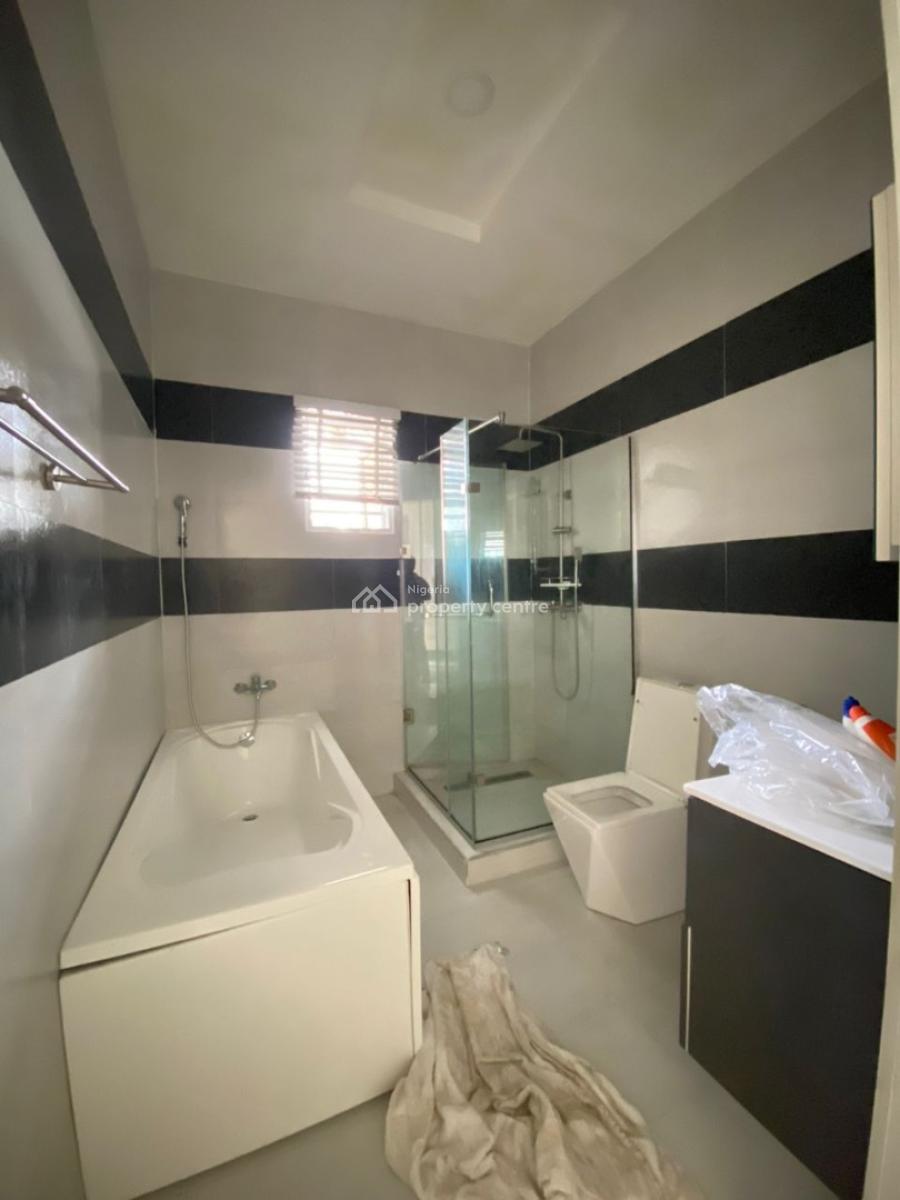 Sparky Clean 4 Bedroom Duplex Terrace in a Top Notch Service Estate, Orchid Road, Lekki, Lagos, Terraced Duplex for Sale
