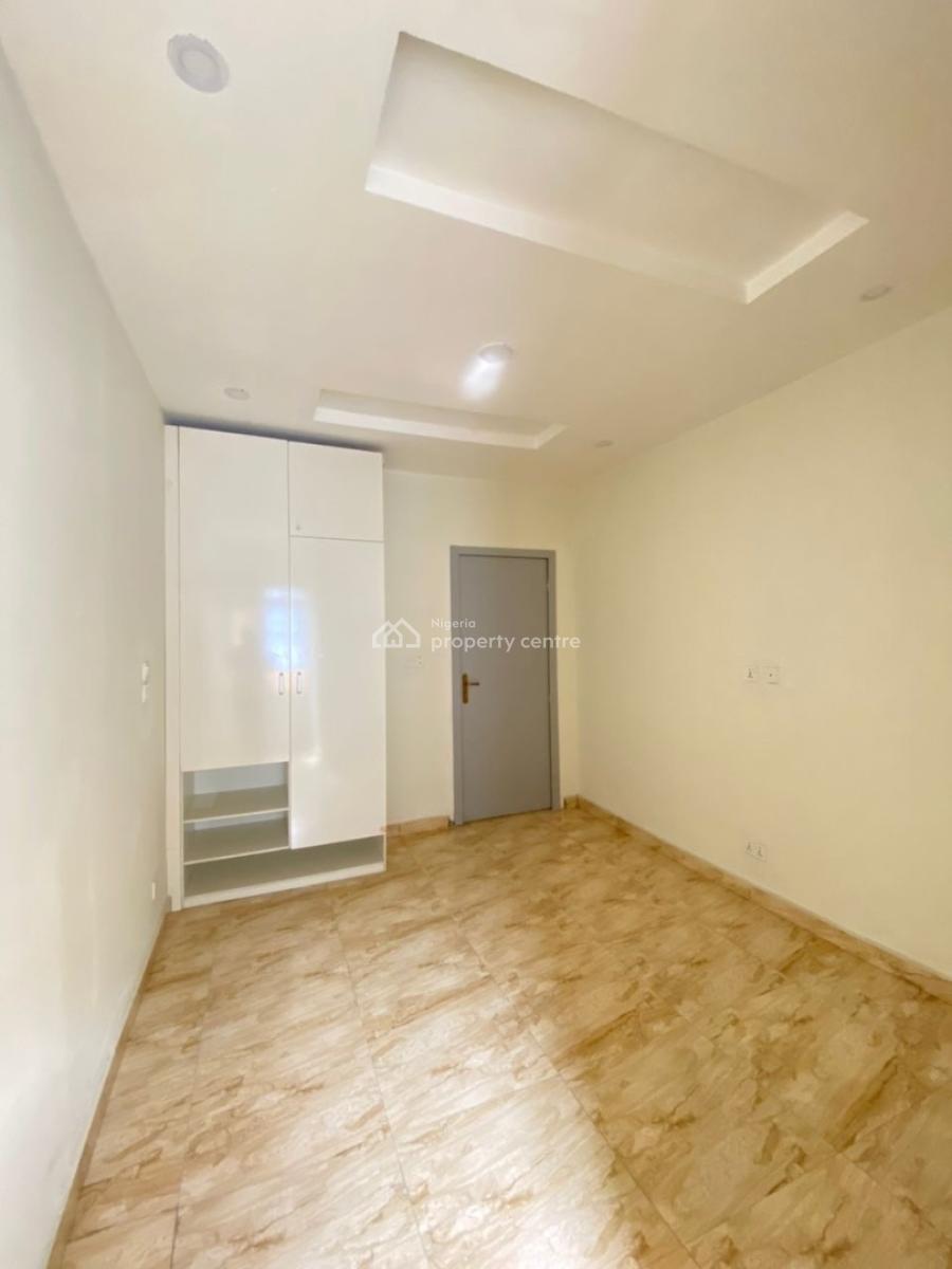 Sparky Clean 4 Bedroom Duplex Terrace in a Top Notch Service Estate, Orchid Road, Lekki, Lagos, Terraced Duplex for Sale
