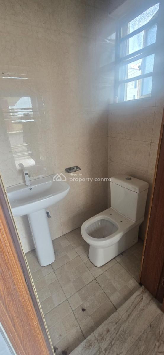 4 Bedroom Semi-detached House with a Staff Room, Agungi, Lekki, Lagos, Semi-detached Duplex for Sale