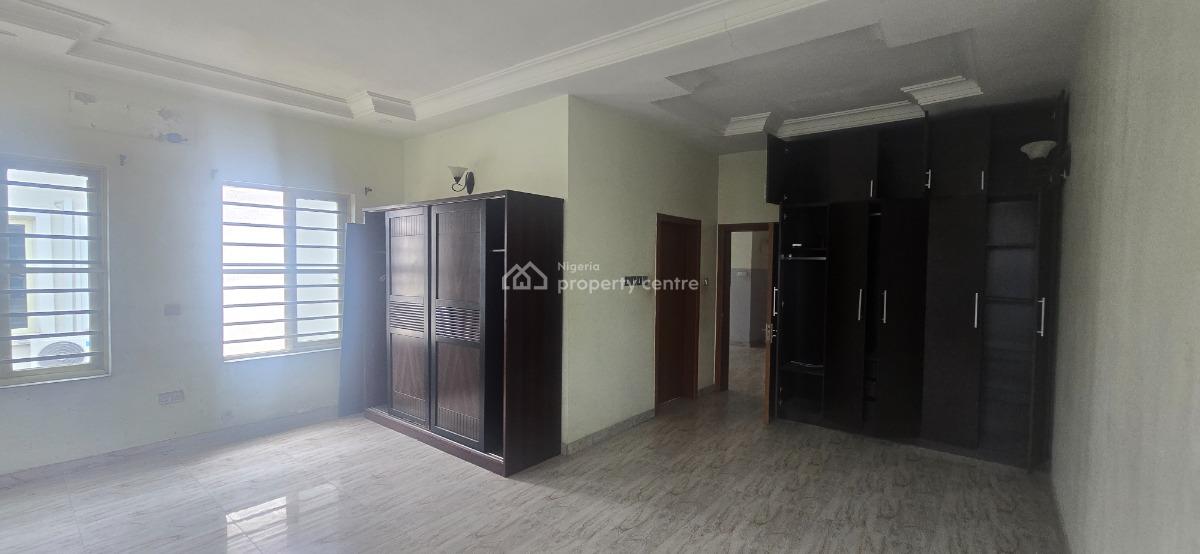 4 Bedroom Semi-detached House with a Staff Room, Agungi, Lekki, Lagos, Semi-detached Duplex for Sale