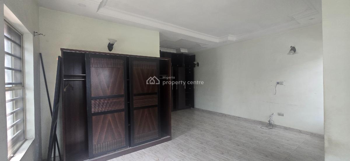 4 Bedroom Semi-detached House with a Staff Room, Agungi, Lekki, Lagos, Semi-detached Duplex for Sale