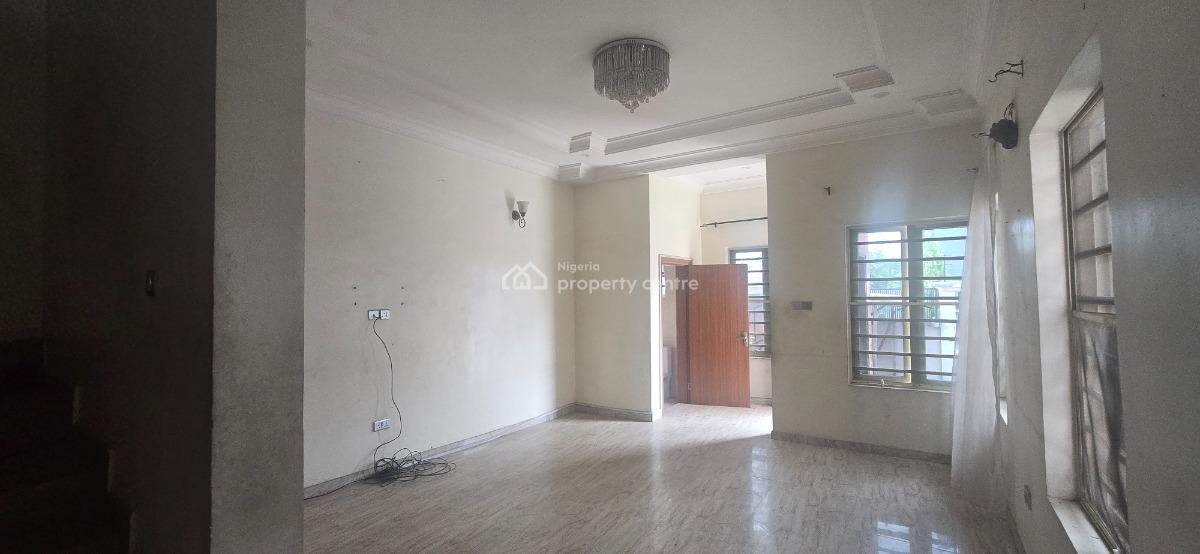 4 Bedroom Semi-detached House with a Staff Room, Agungi, Lekki, Lagos, Semi-detached Duplex for Sale