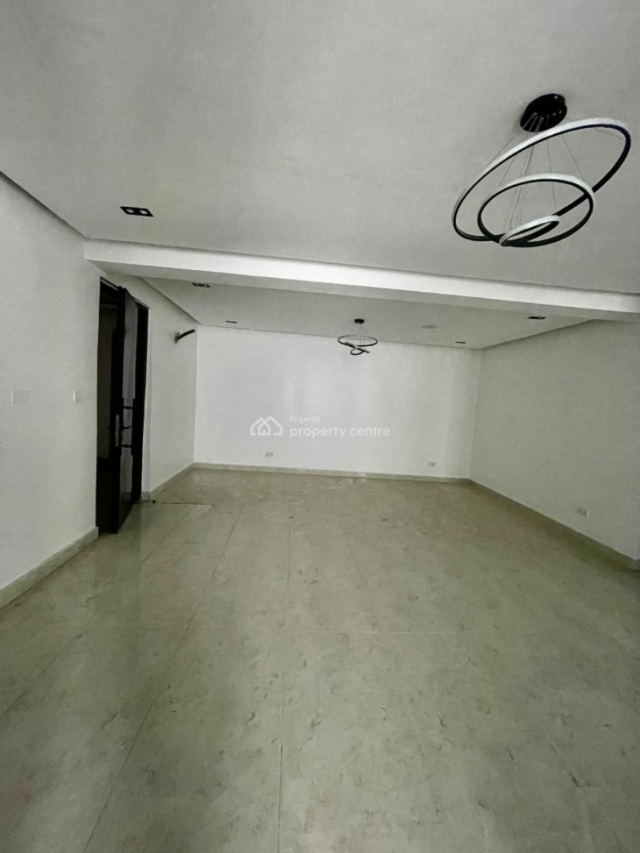 Spacious 2bedroom Apartment, Chisco, Lekki, Lagos, Block of Flats for Sale