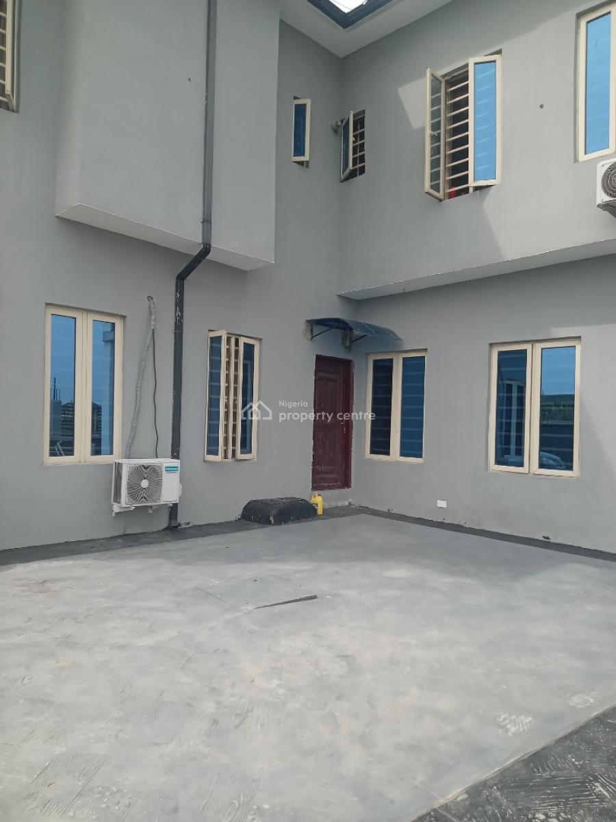 Beautiful Spacious 3 Bedrooms Flat, L&k Estate, Owode, Ajah, Lagos, Flat / Apartment for Rent