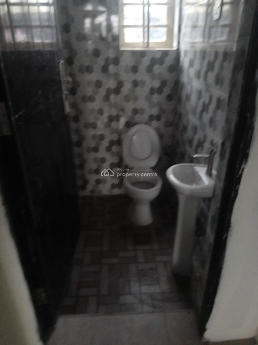 Beautiful Spacious 3 Bedrooms Flat, L&k Estate, Owode, Ajah, Lagos, Flat / Apartment for Rent