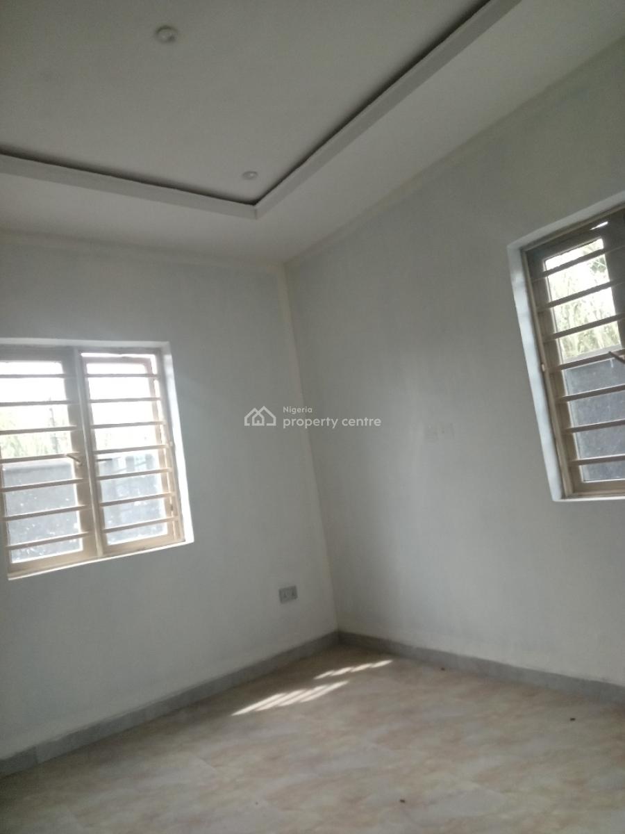 Beautiful Spacious 3 Bedrooms Flat, L&k Estate, Owode, Ajah, Lagos, Flat / Apartment for Rent