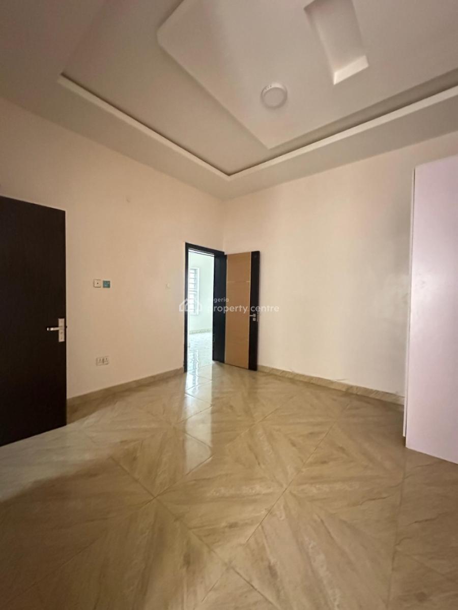 4 Bedroom Duplex with a Room Boys Quarter, Ikota Villa Estate, Lekki Phase 2, Lekki, Lagos, Semi-detached Duplex for Sale