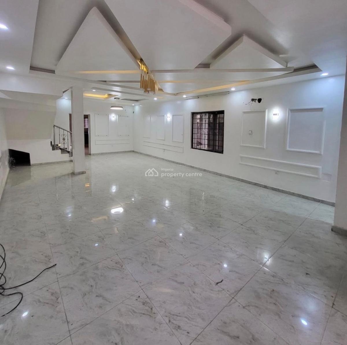 Neatly Used 4 Bedrooms Spacious Terraced Duplex, Bq. Serene Neighborhood, Guzape District, Abuja, Terraced Duplex for Sale