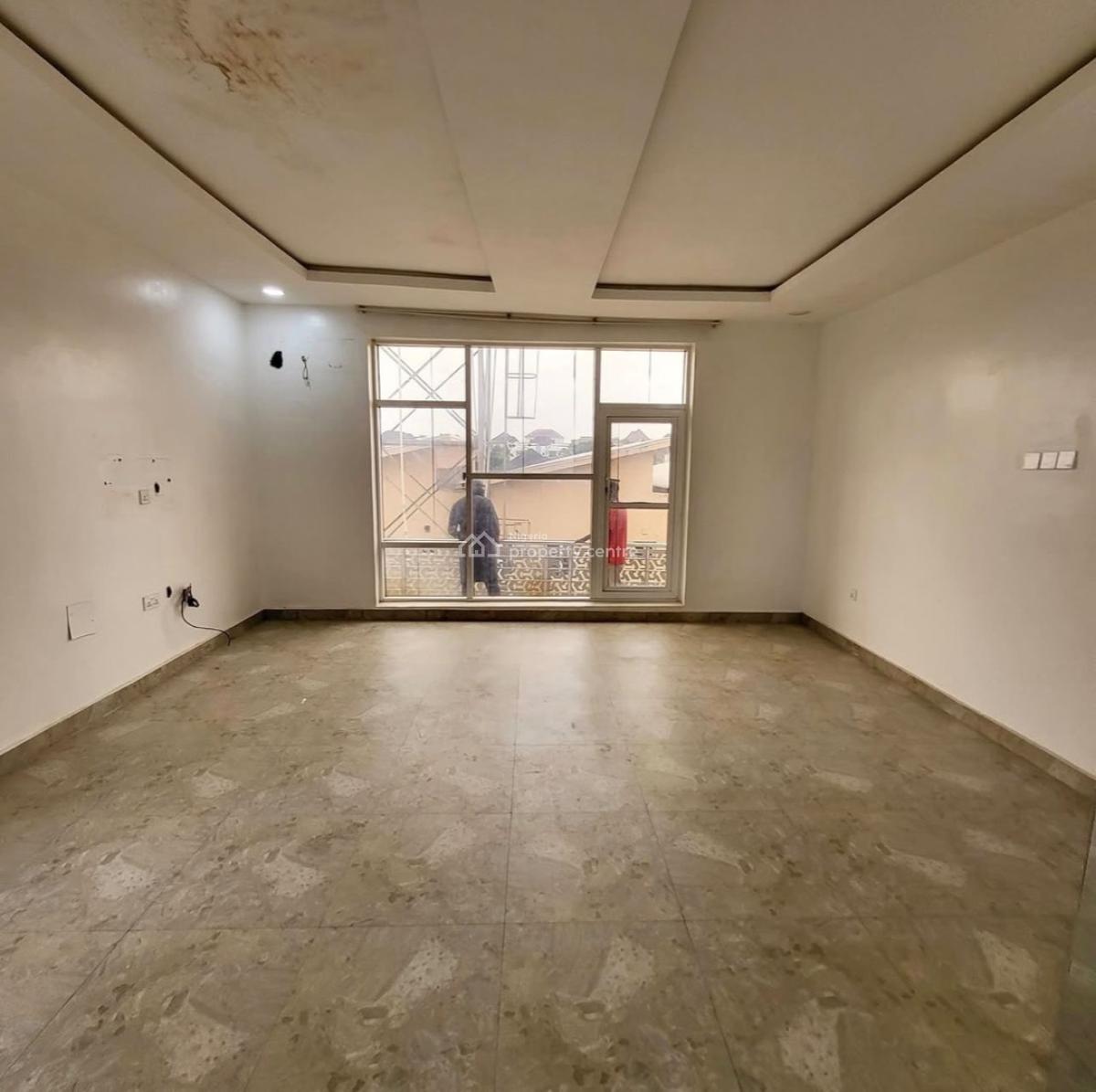 Neatly Used 4 Bedrooms Spacious Terraced Duplex, Bq. Serene Neighborhood, Guzape District, Abuja, Terraced Duplex for Sale