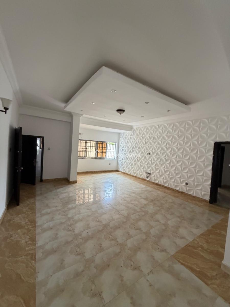 3bedrooms with Bq, Lekki Phase1, Lekki Phase 1, Lekki, Lagos, Flat / Apartment for Rent