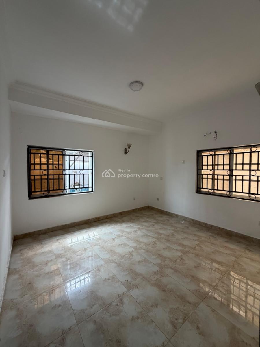 3bedrooms with Bq, Lekki Phase1, Lekki Phase 1, Lekki, Lagos, Flat / Apartment for Rent