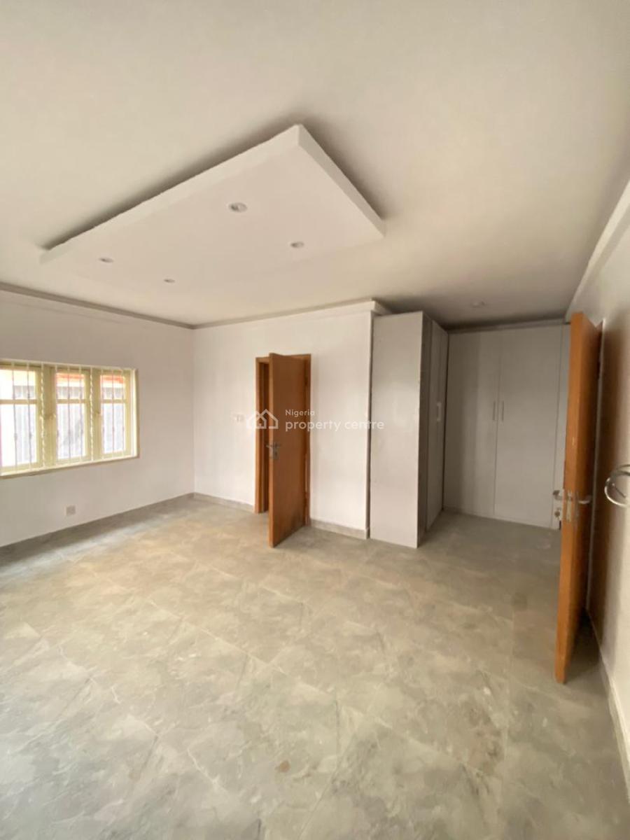 Standard 3 Bedroom Apartment, Estate Off Chevron Drive, Lekki, Lagos, Flat / Apartment for Rent