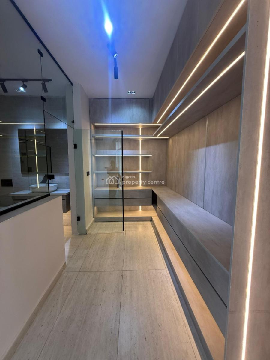 Contemporary 2 Bedroom Penthouse with Gazzebo,pool, Water Fountain, Gy, Phase 1, Lekki, Lagos, Block of Flats for Sale