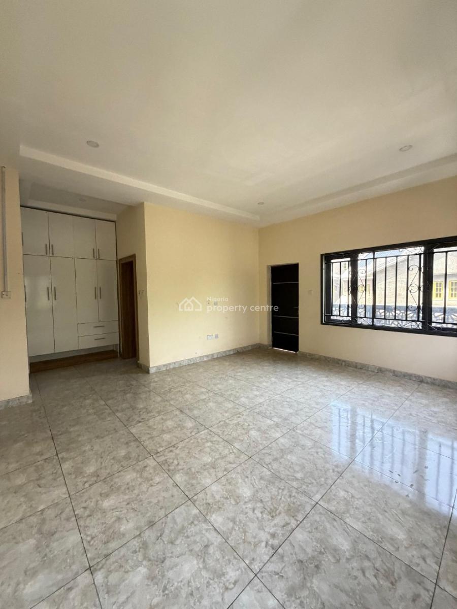 Luxury 4 Bedroom Terrace with Excellent Facilities, Apo, Abuja, Terraced Duplex for Sale