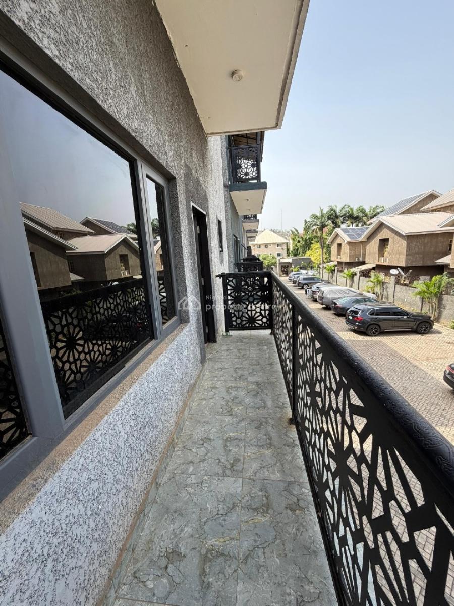 Luxury 4 Bedroom Terrace with Excellent Facilities, Apo, Abuja, Terraced Duplex for Sale