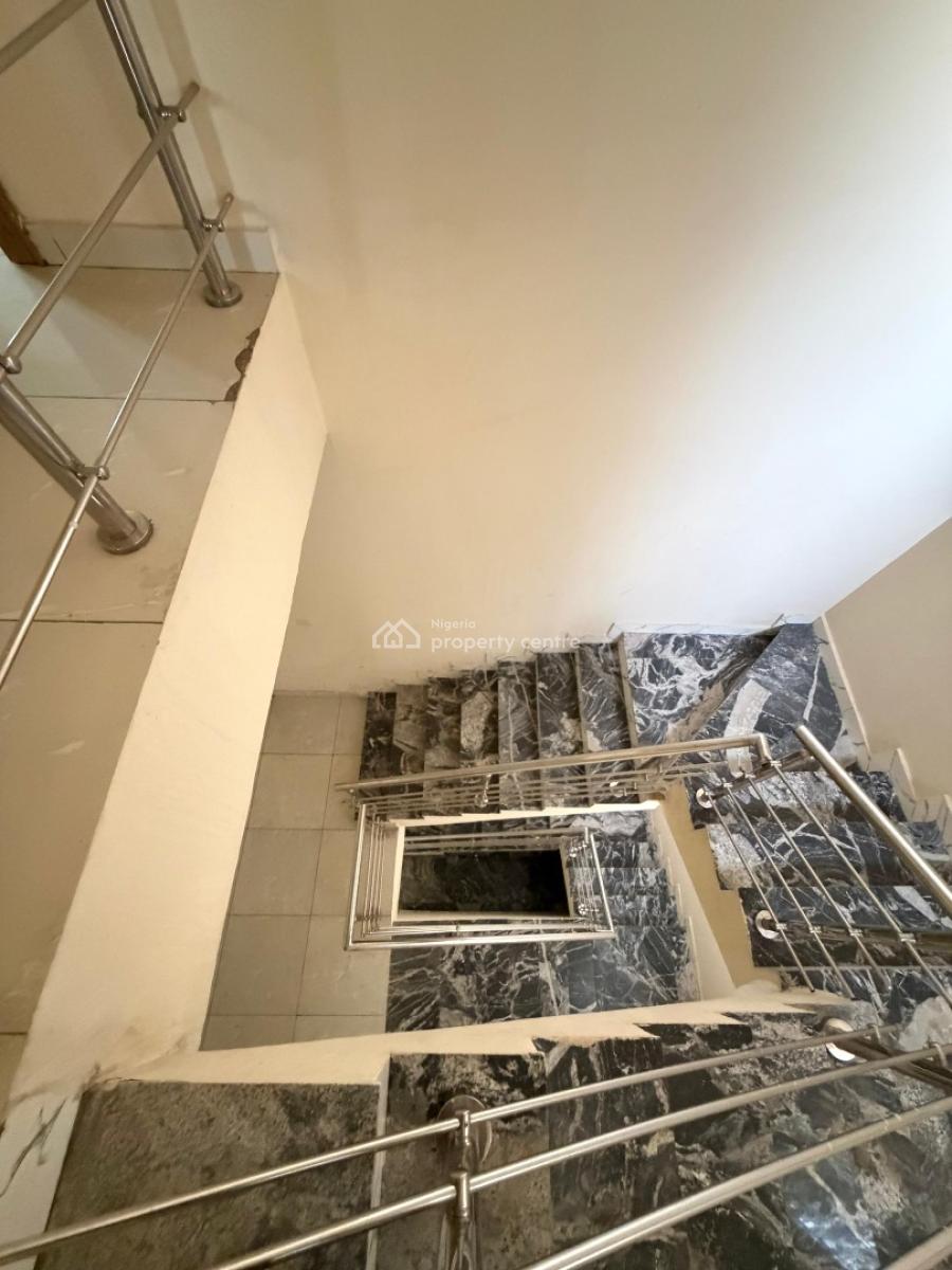 Luxury 4 Bedroom Terrace with Excellent Facilities, Apo, Abuja, Terraced Duplex for Sale