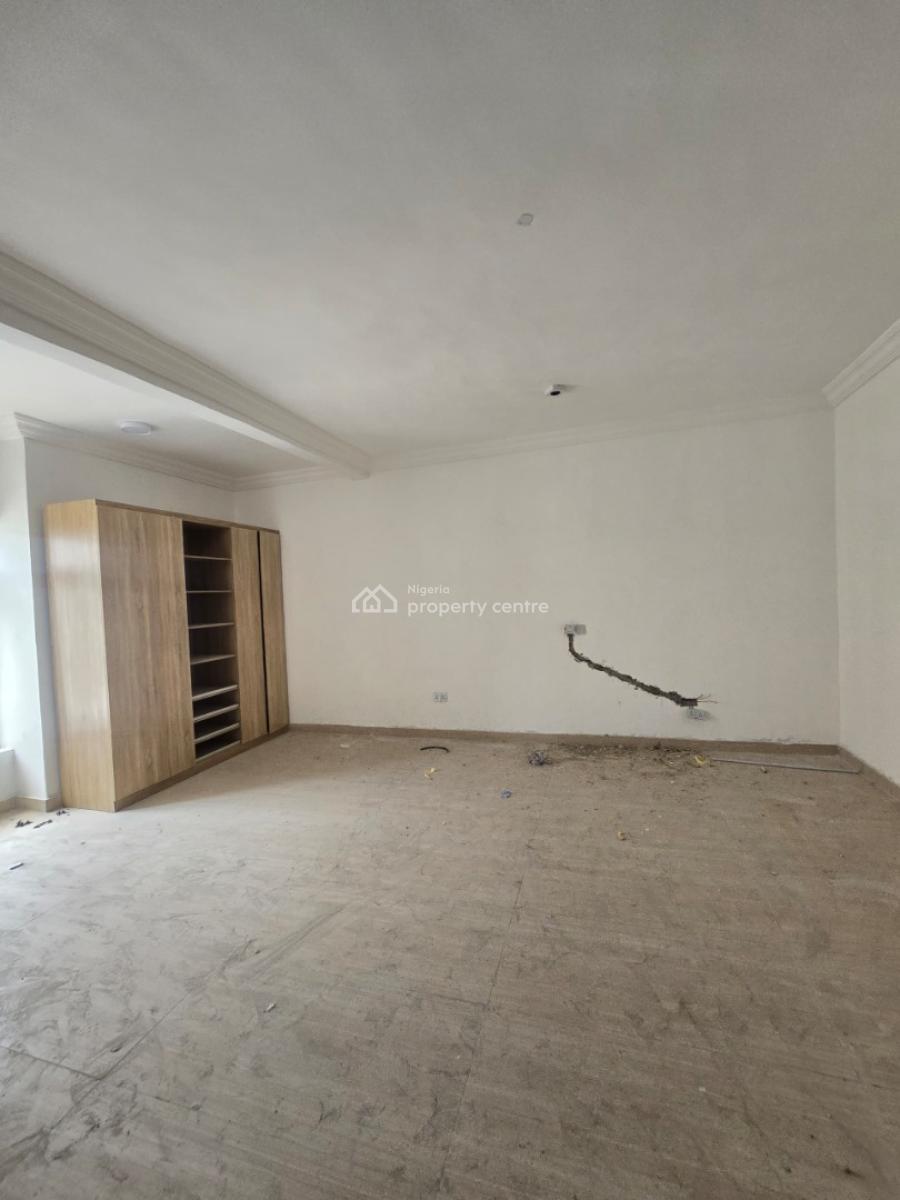 Exquisitely Finished Serviced 2 Bedroom Maisonette with a Room Bq, Lekki Phase 1, Lekki, Lagos, Terraced Duplex for Sale