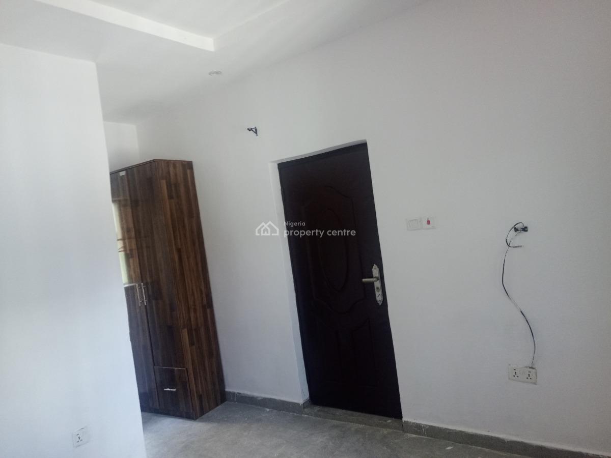 Beautiful Mini Flat with 2 Toilet, Wardrobe in a Mini Estate, Kajola , Lakowe Golf Axis, Ibeju Lekki, Lagos, Mini Flat (room and Parlour) for Rent