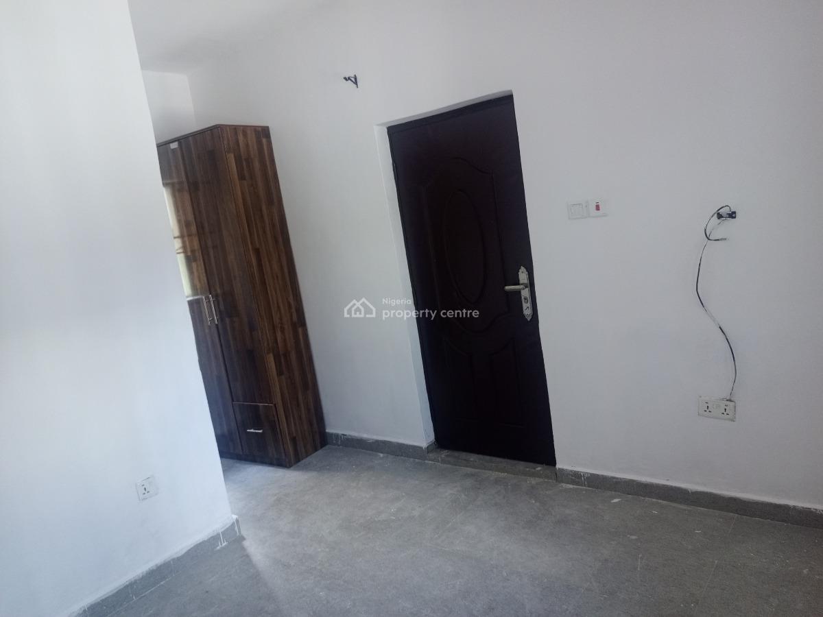 Beautiful Mini Flat with 2 Toilet, Wardrobe in a Mini Estate, Kajola , Lakowe Golf Axis, Ibeju Lekki, Lagos, Mini Flat (room and Parlour) for Rent