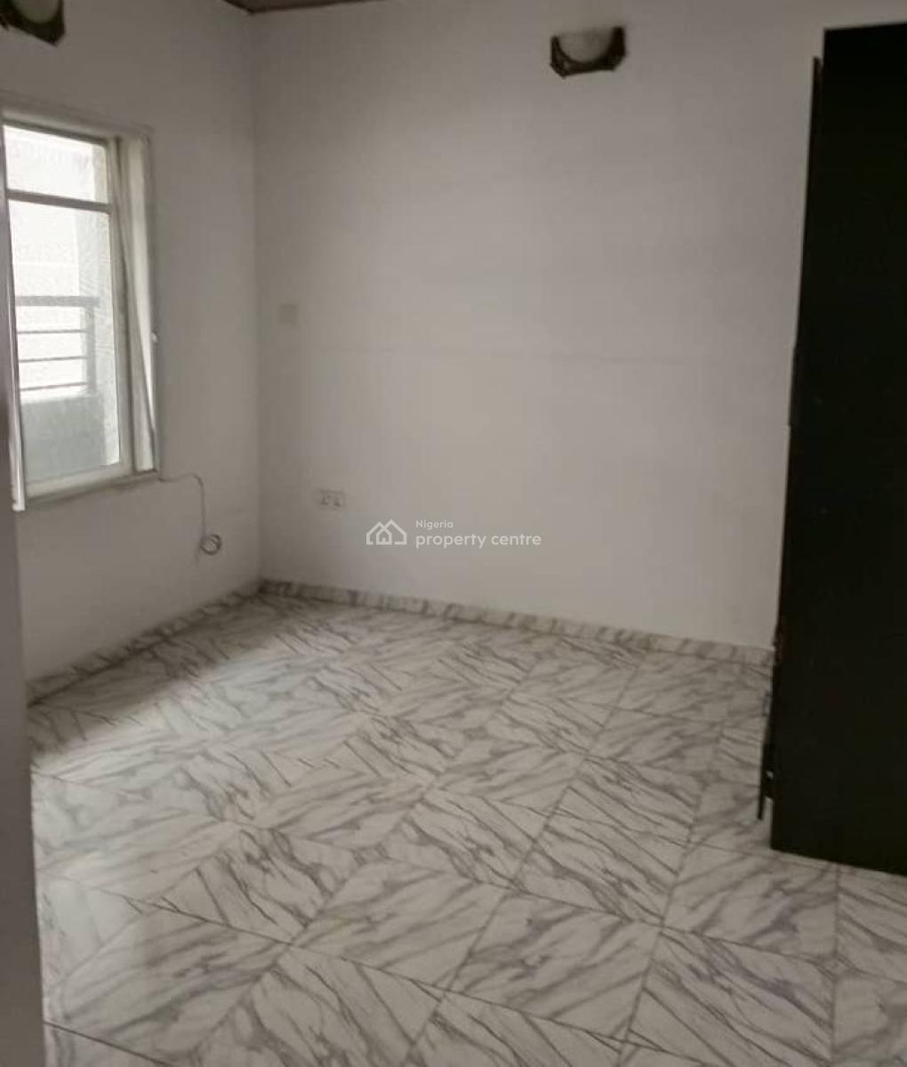 Sharp Room Self Contain Upstairs in a Secured Estate, Osapa, Lekki, Lagos, Self Contain (single Rooms) for Rent