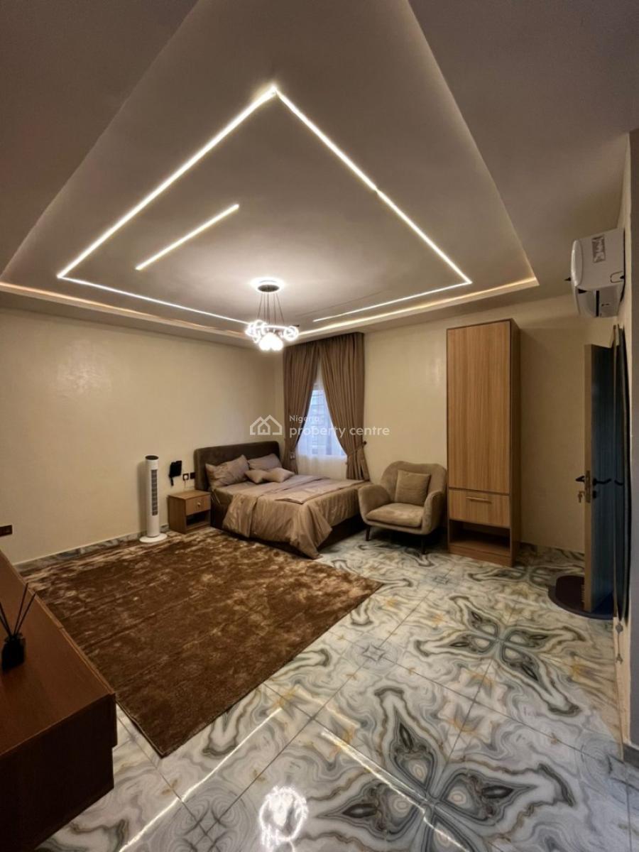 2 Bedroom Fully Furnished in Yaba, Yaba Lagos Fully Furnished 2 Bed Ready for a Shortlet Business, Yaba, Lagos, Block of Flats for Sale