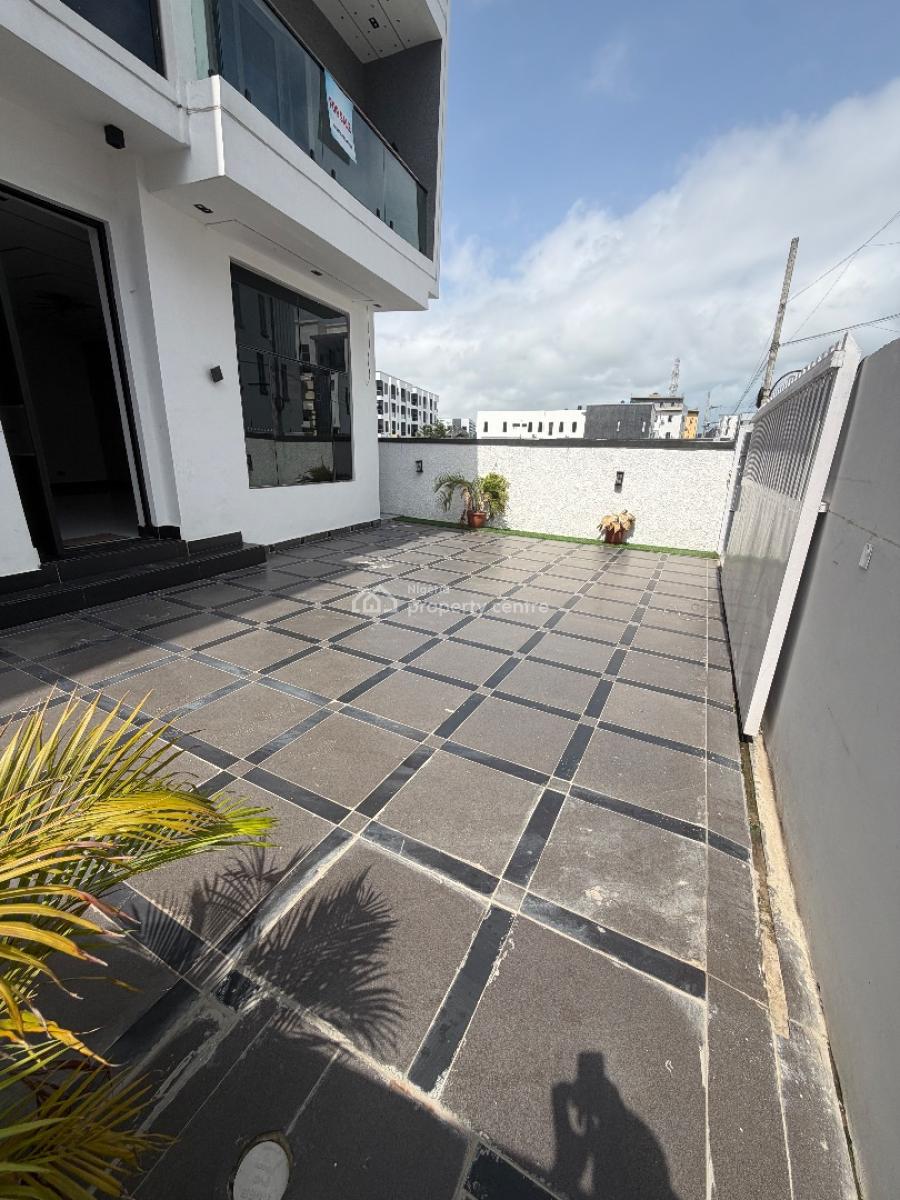 5 Bedroom with Rooftop, Ologolo, Lekki, Lagos, Detached Duplex for Sale