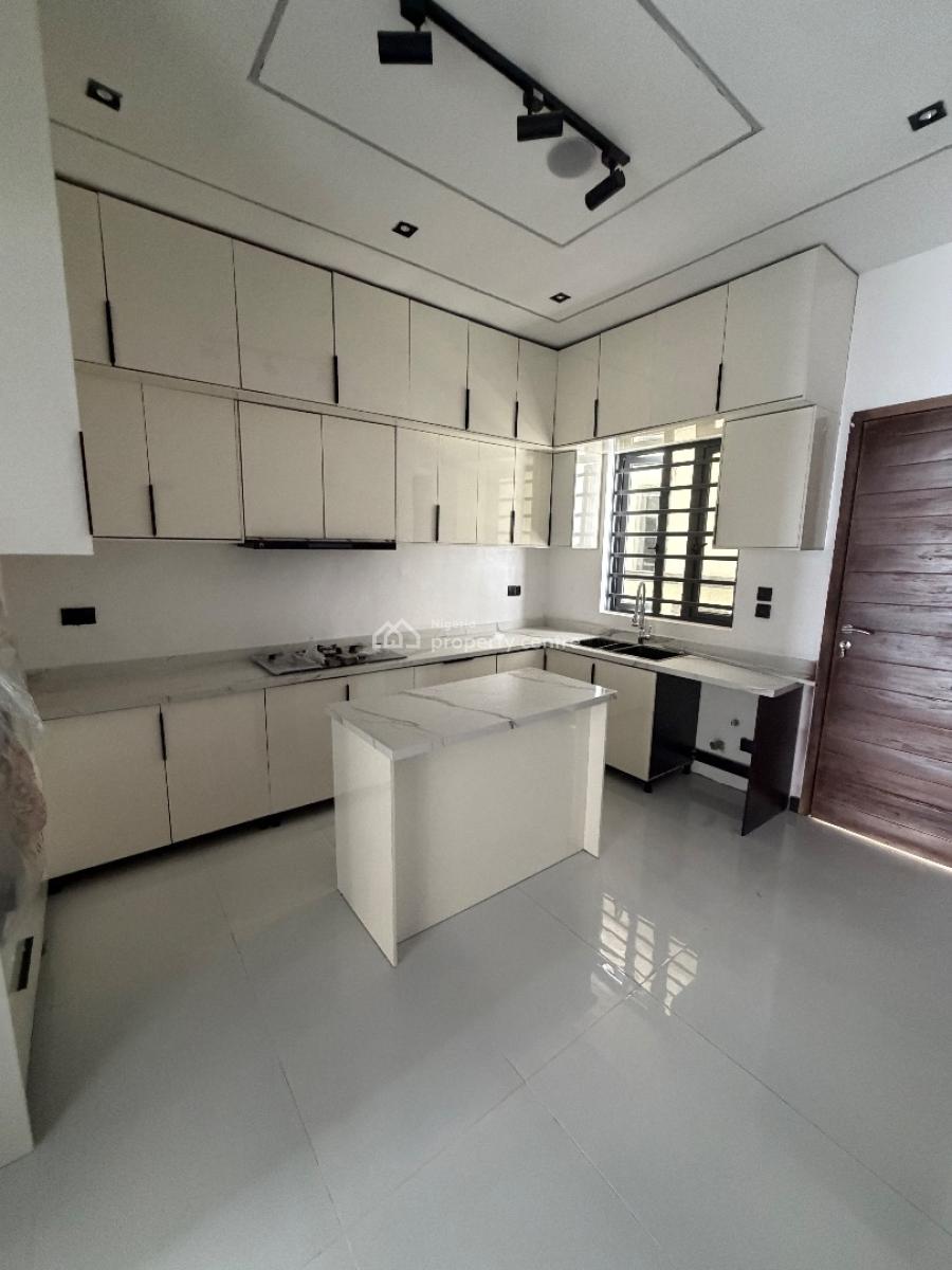 5 Bedroom with Rooftop, Ologolo, Lekki, Lagos, Detached Duplex for Sale