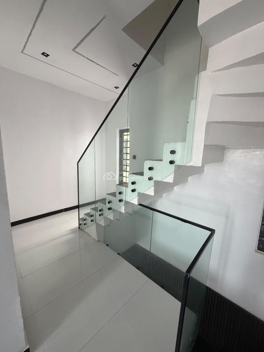 5 Bedroom with Rooftop, Ologolo, Lekki, Lagos, Detached Duplex for Sale