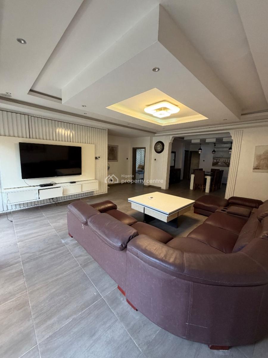 Spacious 3 Bedroom with Bq, Ologolo, Lekki, Lagos, Flat / Apartment for Rent