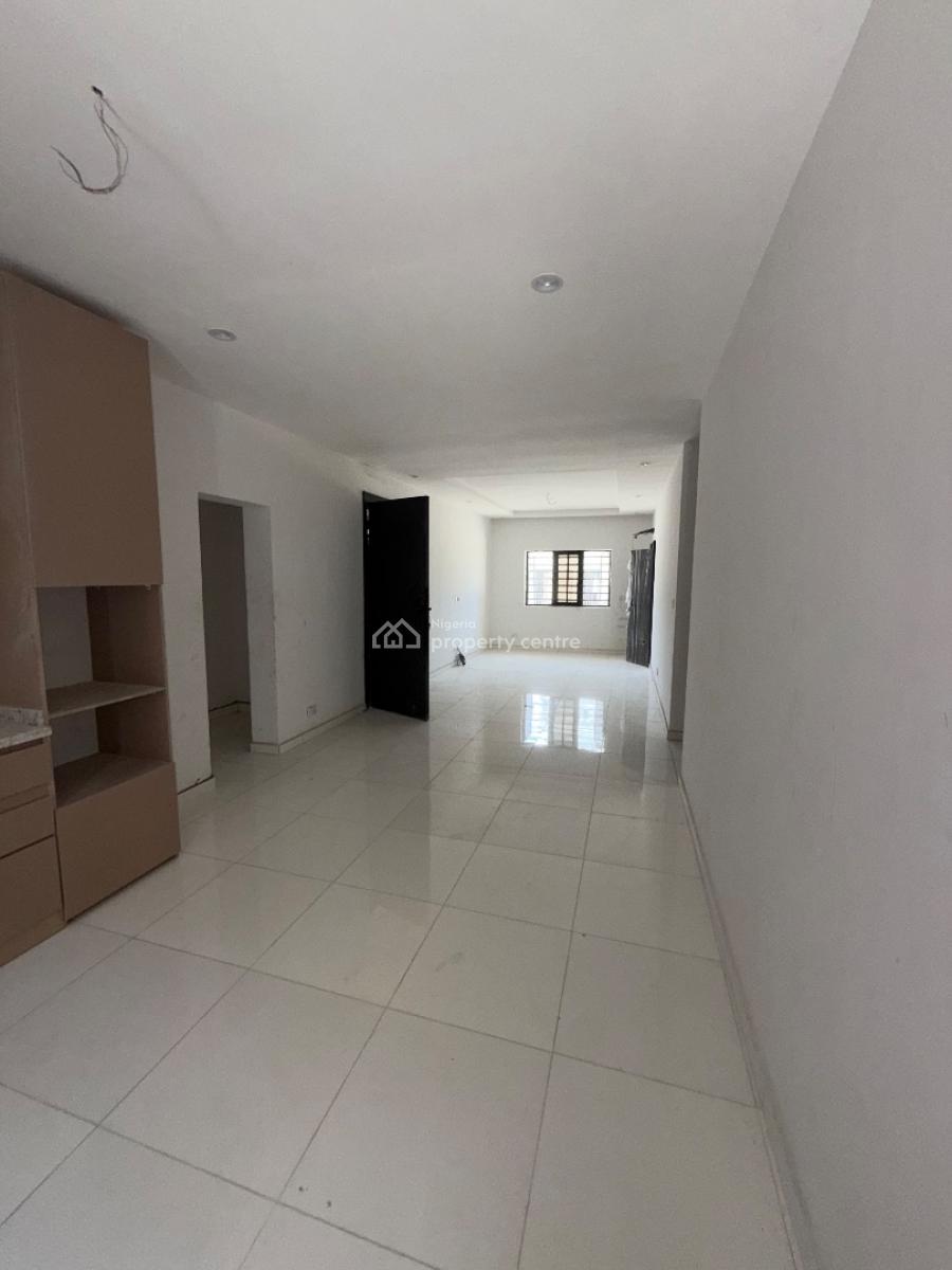 Clean 2 Bedroom, Ologolo, Lekki, Lagos, Flat / Apartment for Sale