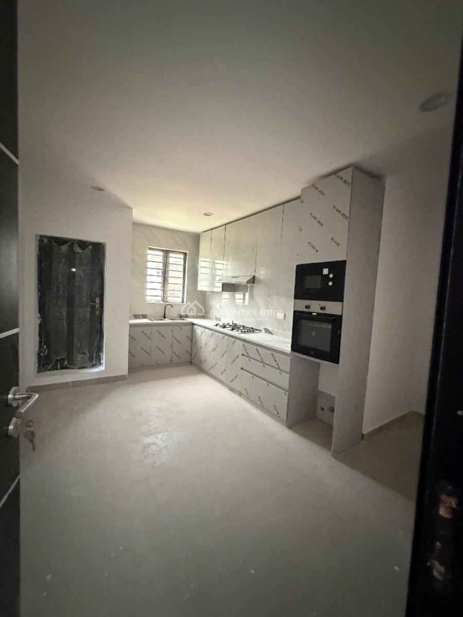 Brand New 4 Bedroom Terrace with Bq, Ologolo, Lekki, Lagos, Terraced Duplex for Sale