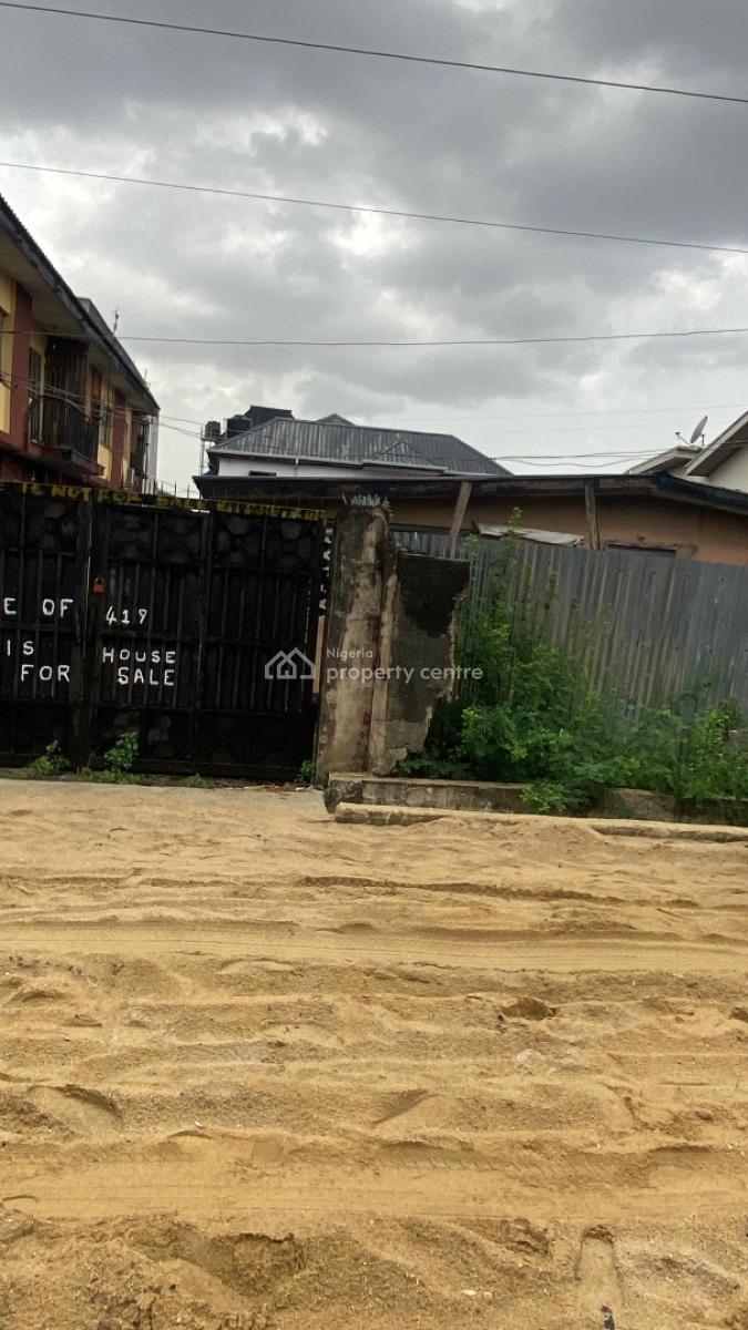 Dilapidated Bungalow on a Full Plot of Land Available, Adekunle Kuye, Surulere, Lagos, Detached Bungalow for Sale
