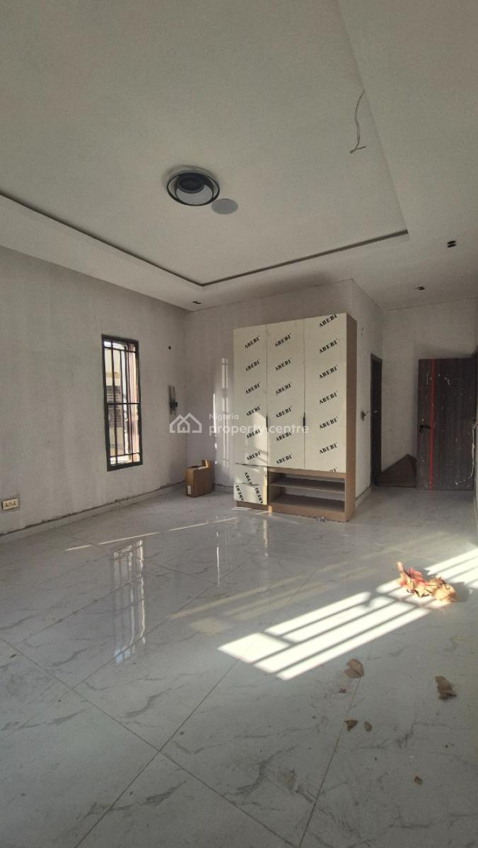 Direct Luxurious & Spacious 4 Bedroom Apartment (flat) with Bq, Swimming Pool, Ikeja Gra, Ikeja, Lagos, Detached Duplex for Sale