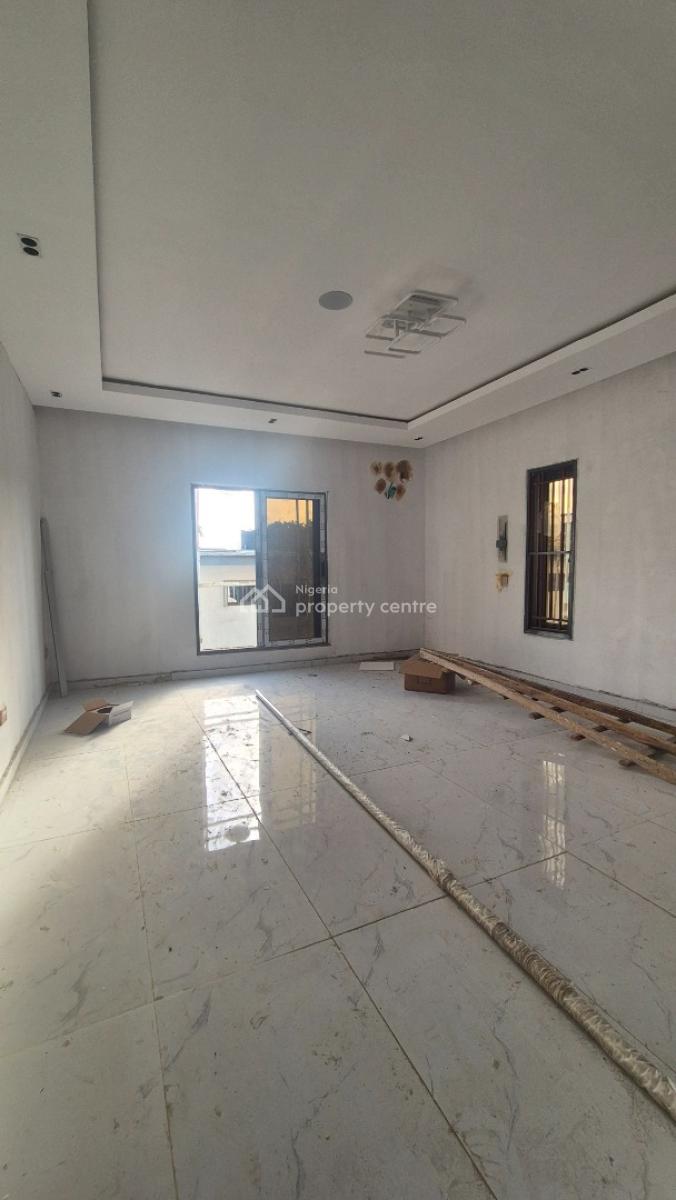 Direct Luxurious & Spacious 4 Bedroom Apartment (flat) with Bq, Swimming Pool, Ikeja Gra, Ikeja, Lagos, Detached Duplex for Sale