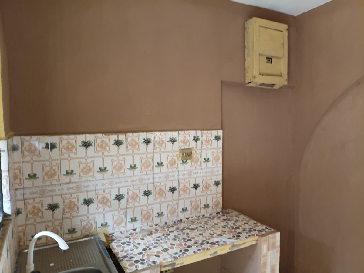 a Nice and Spacious Two Bedroom Flat, Akute-ajuwon Road, and Peaklane Secondary School, Ojodu, Lagos, Flat / Apartment for Rent