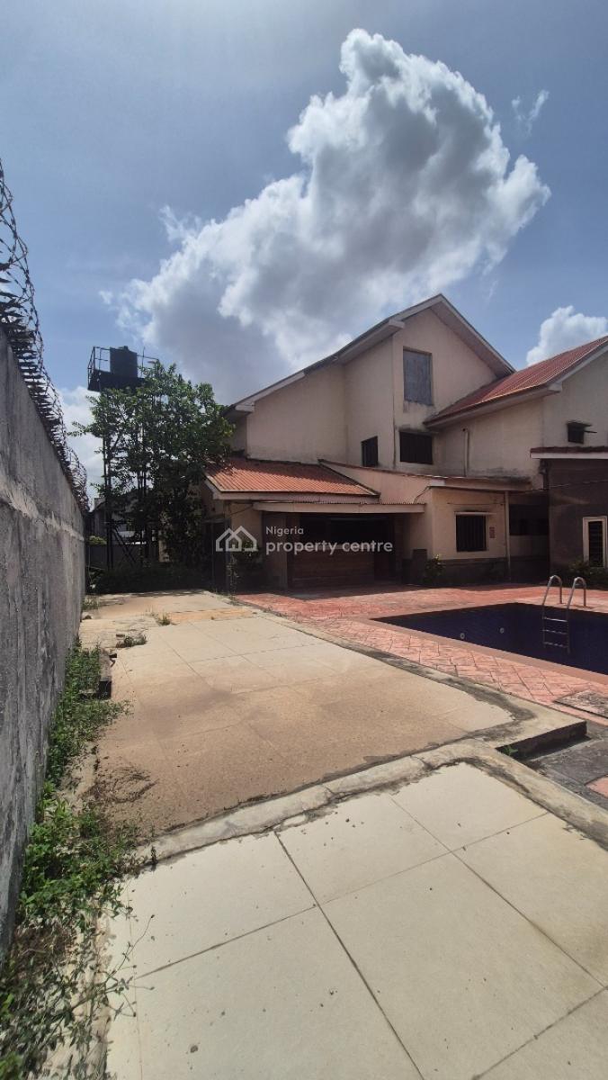 Massive 7 Bedroom Fully Detached Duplex with 2 Rooms Bq & 2 Bedrooms Chalet, Ikeja Gra, Ikeja, Lagos, Detached Duplex for Rent