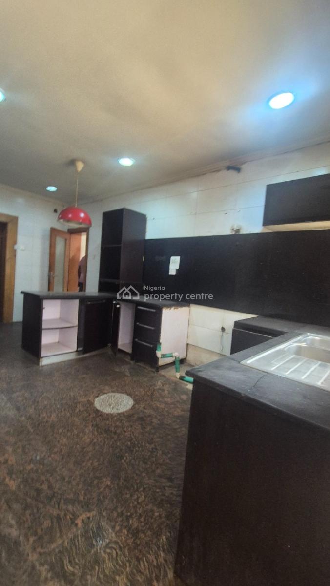 Massive 7 Bedroom Fully Detached Duplex with 2 Rooms Bq & 2 Bedrooms Chalet, Ikeja Gra, Ikeja, Lagos, Detached Duplex for Rent