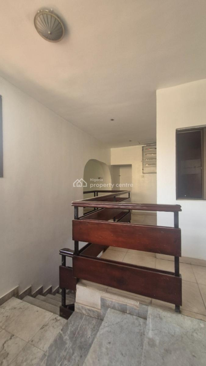 Massive 7 Bedroom Fully Detached Duplex with 2 Rooms Bq & 2 Bedrooms Chalet, Ikeja Gra, Ikeja, Lagos, Detached Duplex for Rent